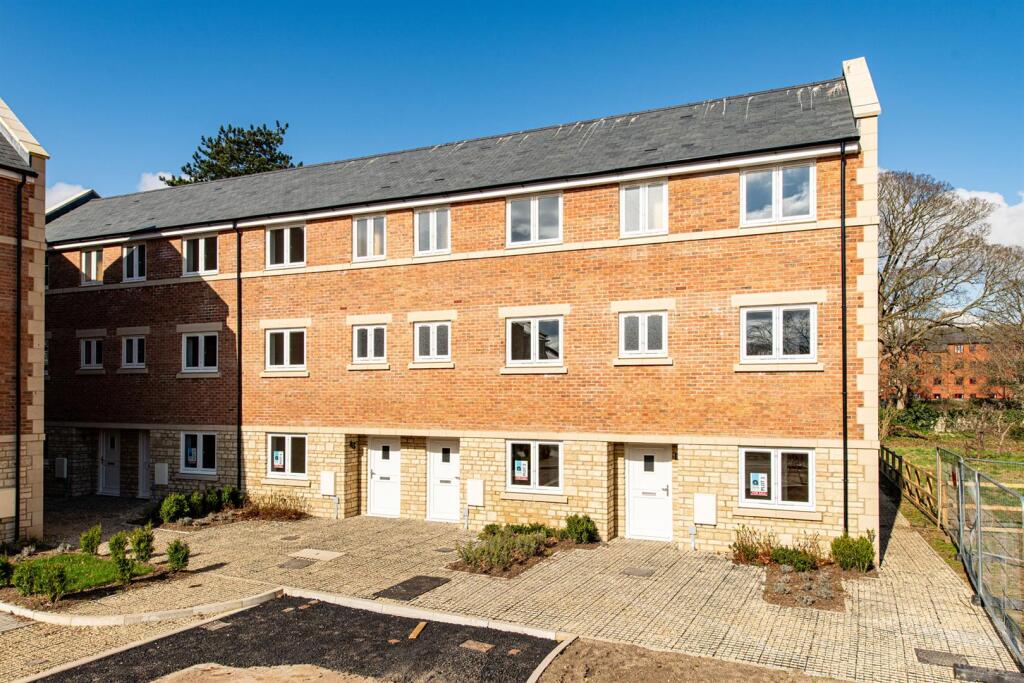 Main image of property: Polebarn Road, Trowbridge