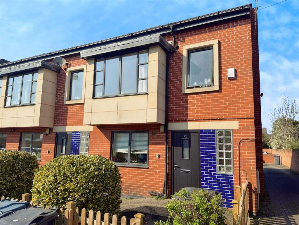 Main image of property: Room 5, Eltham Road, West Bridgford