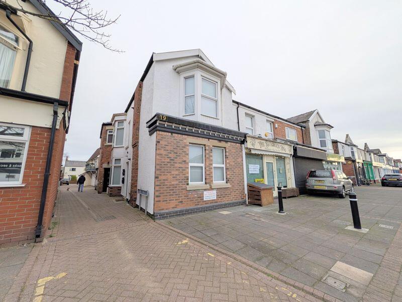Main image of property: To Let - Upper Aughton Road, Southport - One Bedroom Ground Floor Flat