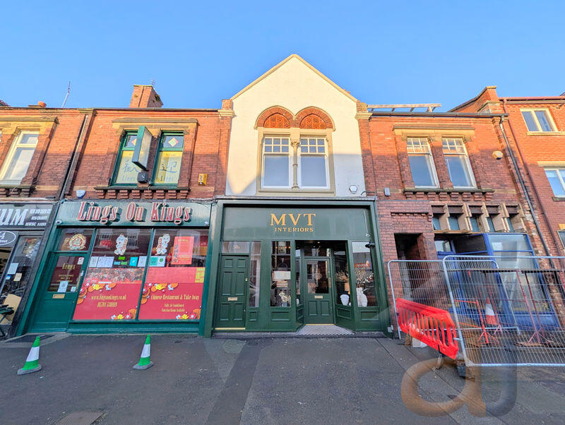 Main image of property: To Let - King Street, Southport Town Centre - 2 Bedroom Duplex Apt