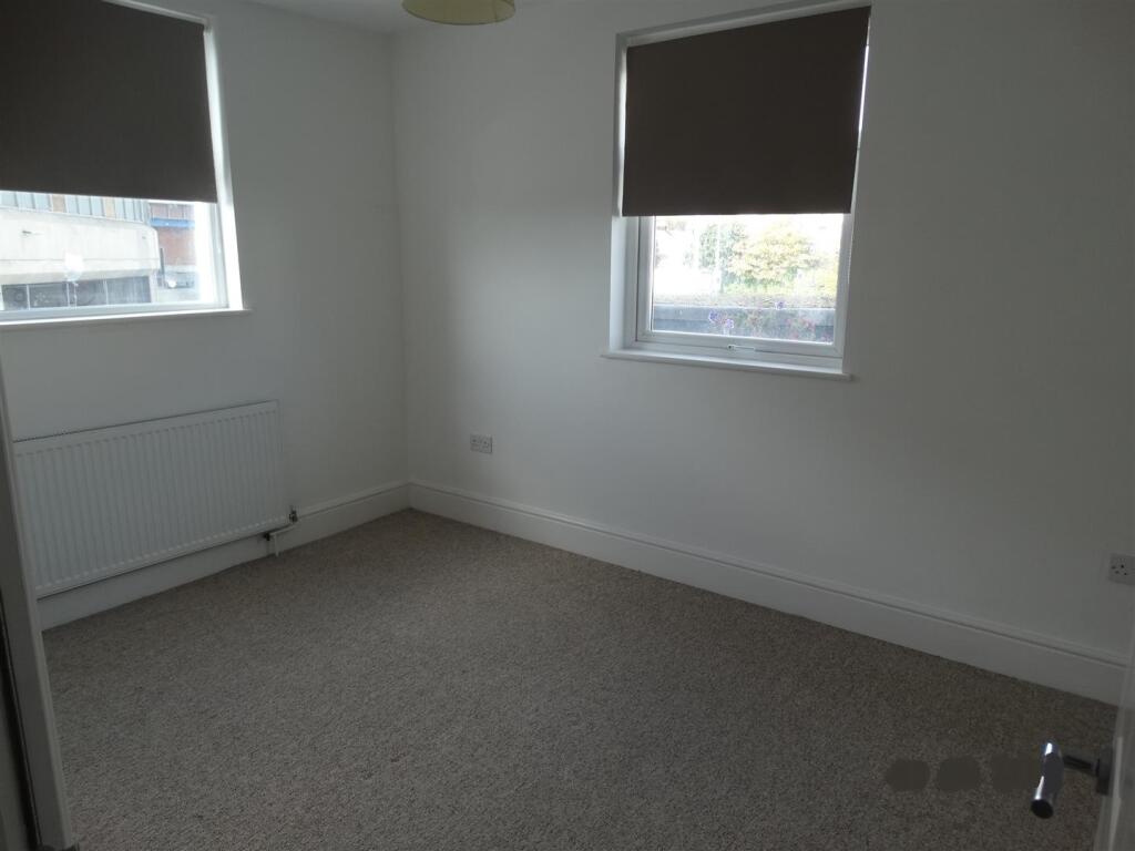 Main image of property: Flat 7, 1-2 New Parade, Worthing