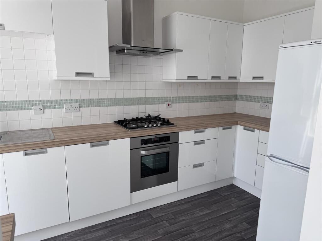 Main image of property: 121-122 Marine Parade, Worthing