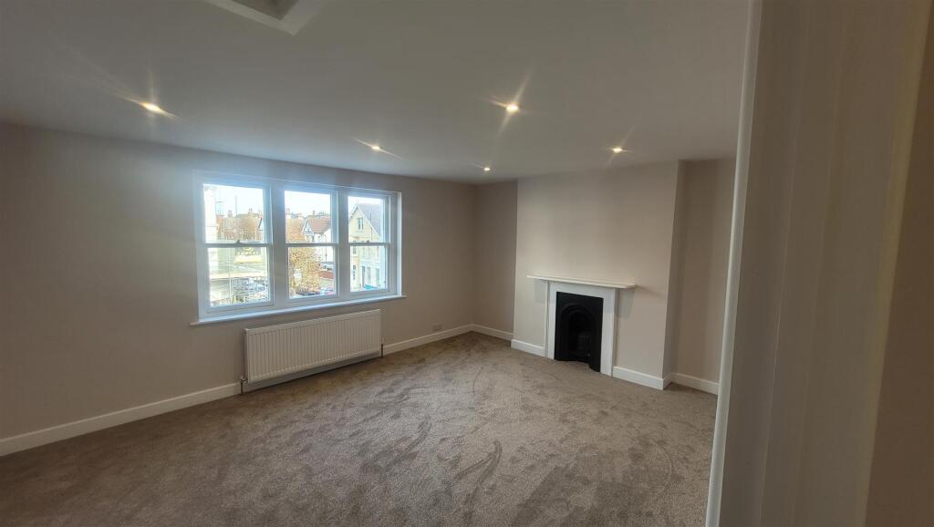 Main image of property: Brighton Road, Worthing