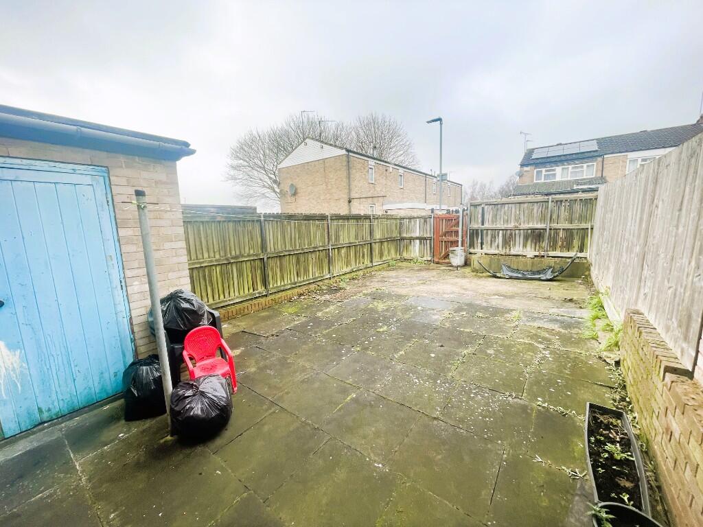 Additional property image - Darnel Croft, Birmingham, B10