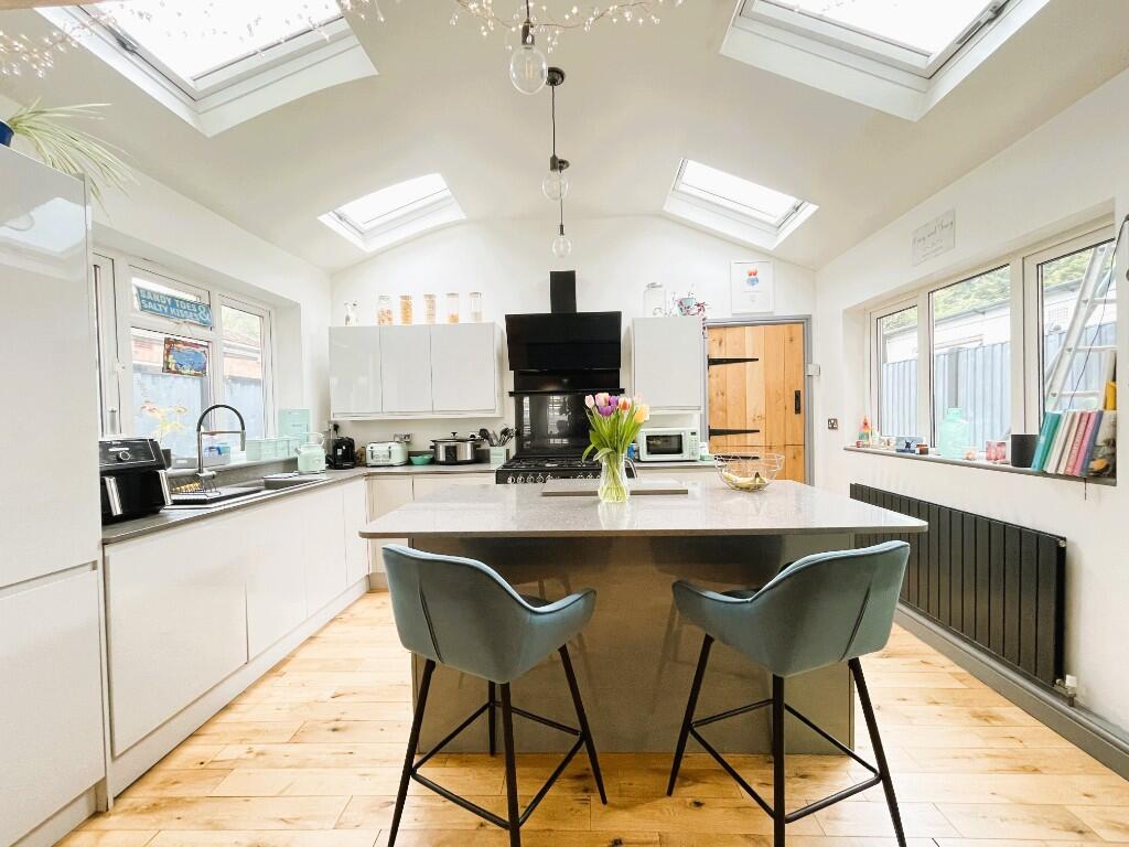 Main image of property: Lincoln Road North, B27