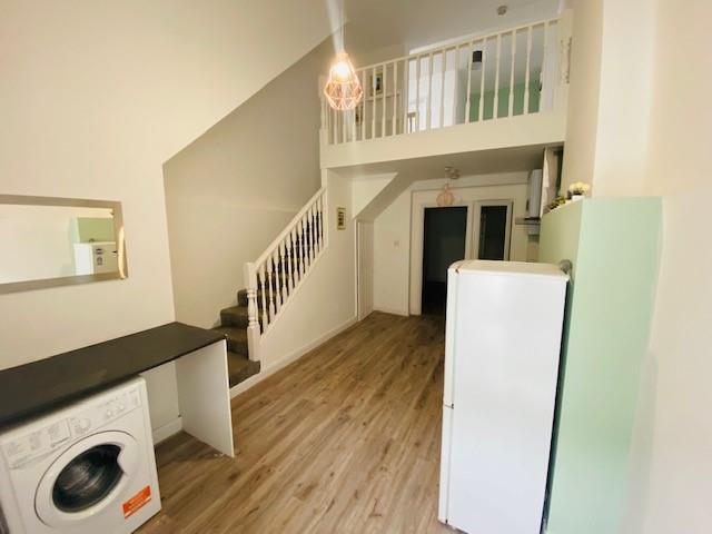 Main image of property: Portland Road, SE25
