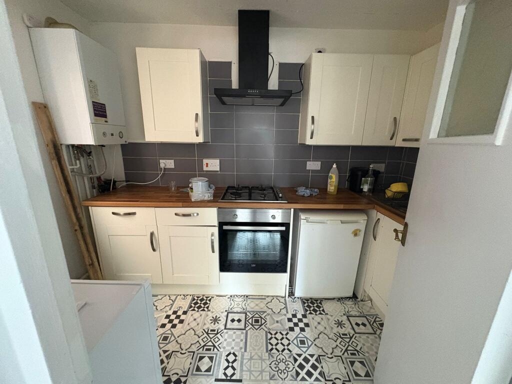 Main image of property: Stoneworth Court, SE25