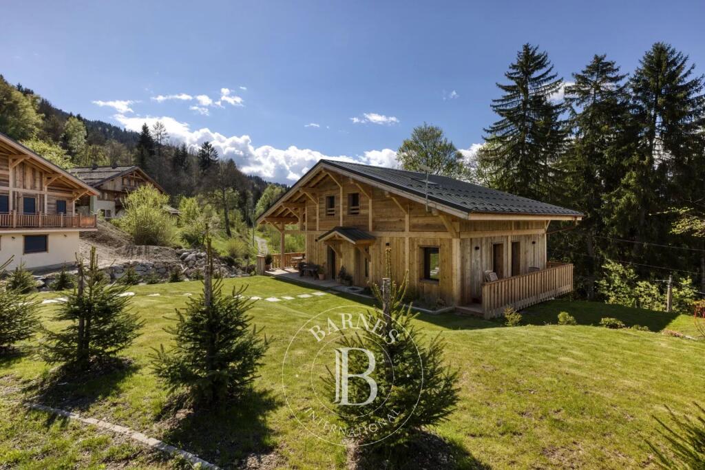 Main image of property: Rhone Alps, Haute-Savoie, St-Gervais-les-Bains