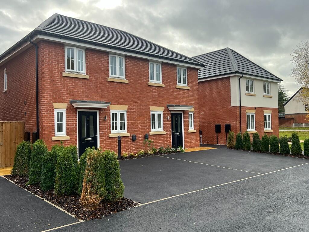 Main image of property: Lunts Heath, Widnes, Cheshire, WA8