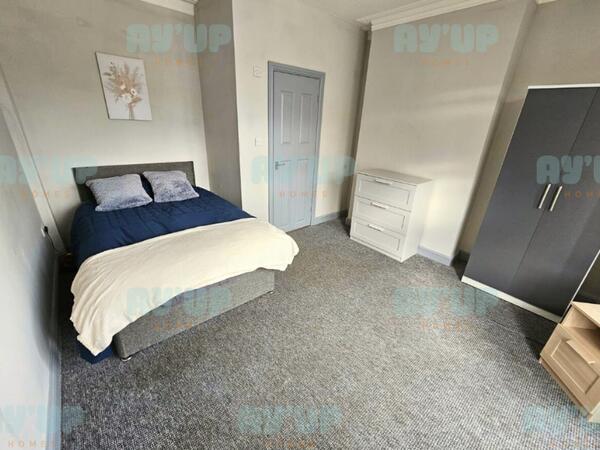 Main image of property: Room 1, 144 High Street DN5 0AT