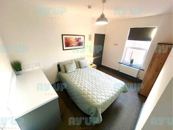 Main image of property: Room 4, 64 Broxholme Lane DN1