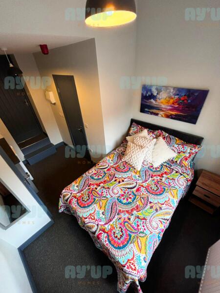 Main image of property: Room 4, 25 Morley Road DN1 2TW