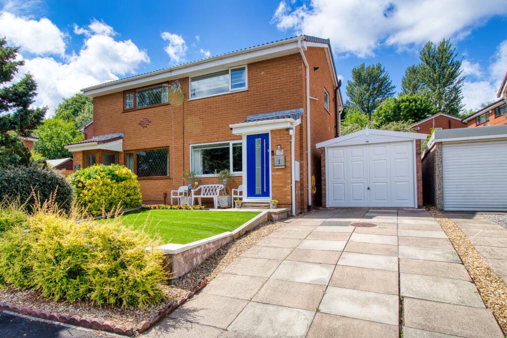 Main image of property: Clover Field, Clayton-Le-Woods, Chorley