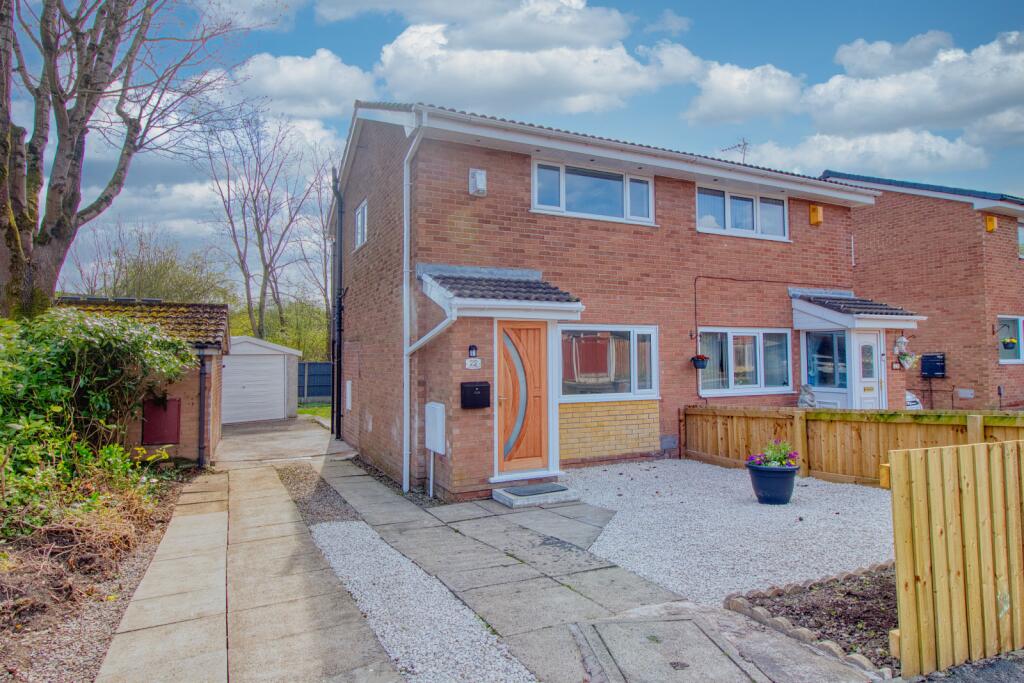Main image of property: Clover Field, Clayton-le-Woods, Chorley, PR6