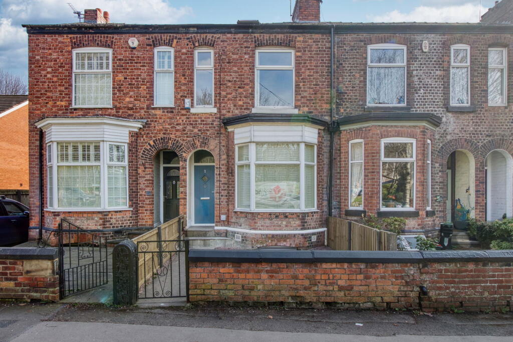 Main image of property: Canal Bank, Monton, M30 8AF
