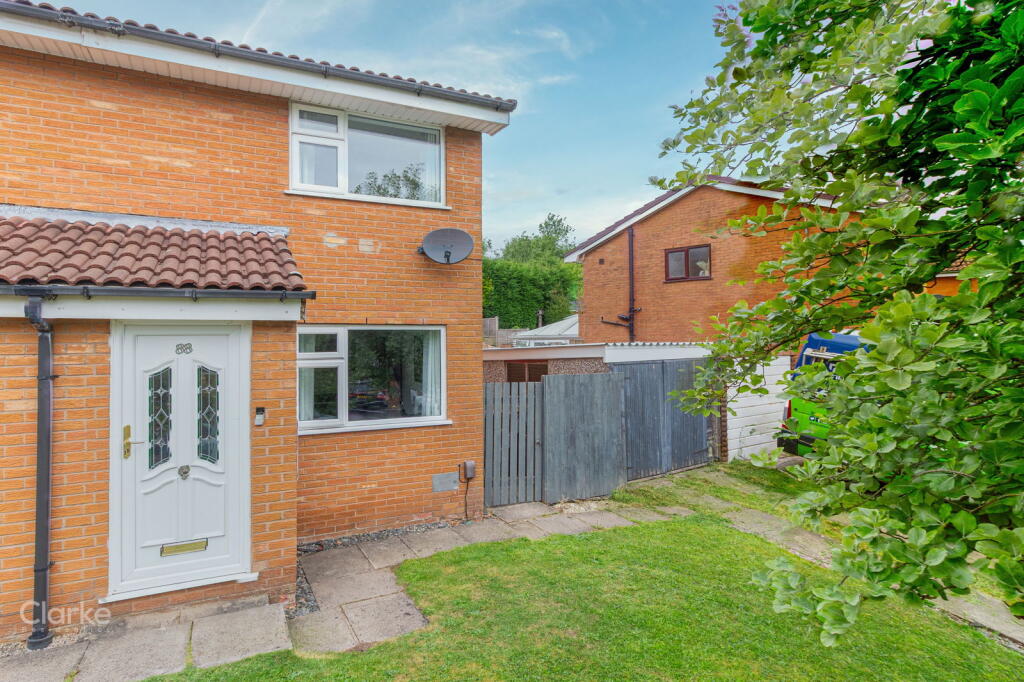 Main image of property: Clover Field, Clayton-le-Woods, Chorley, PR6 7RX