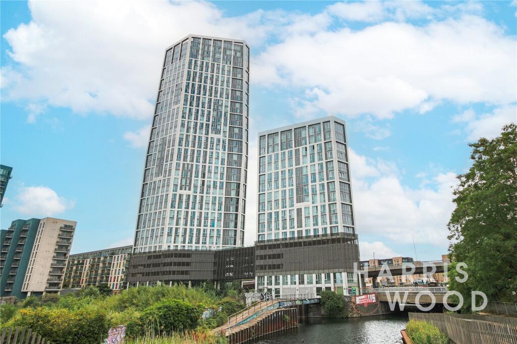 Main image of property: High Street, London, E15