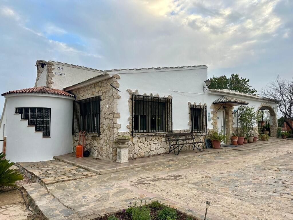Main image of property: Ontinyent, Valencia, Valencia