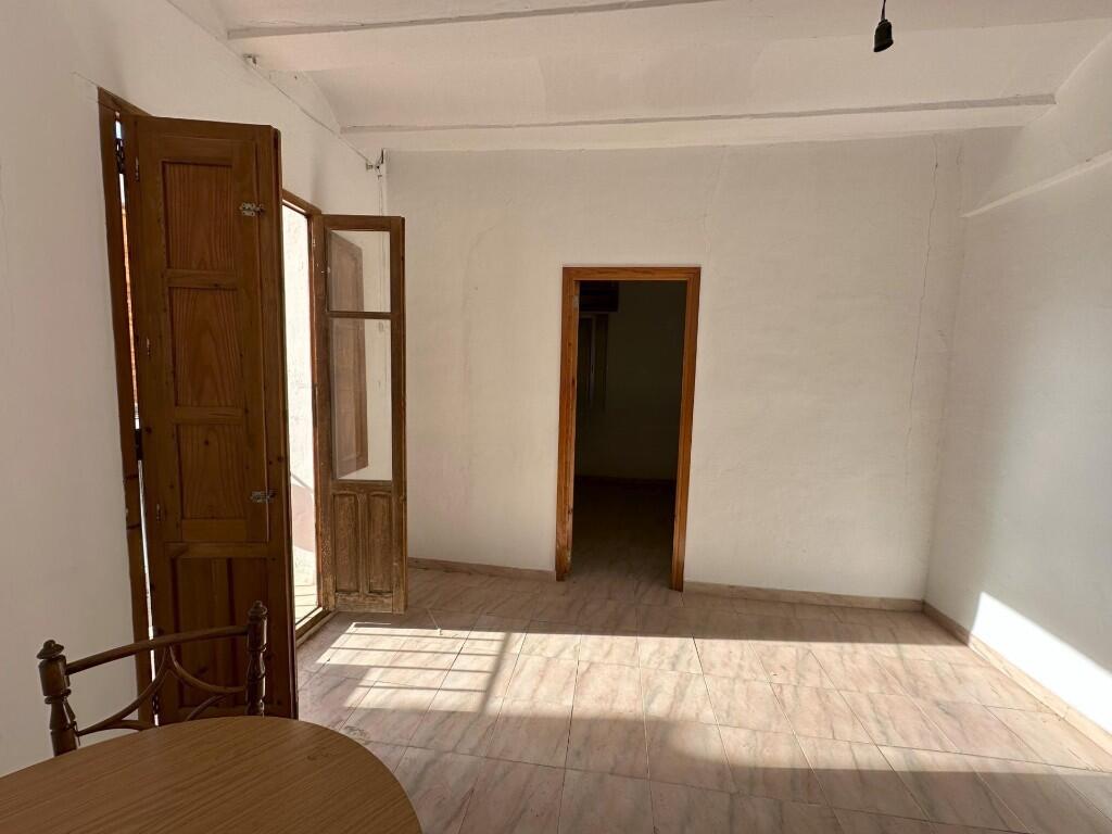 Main image of property: Ontinyent, Valencia, Valencia