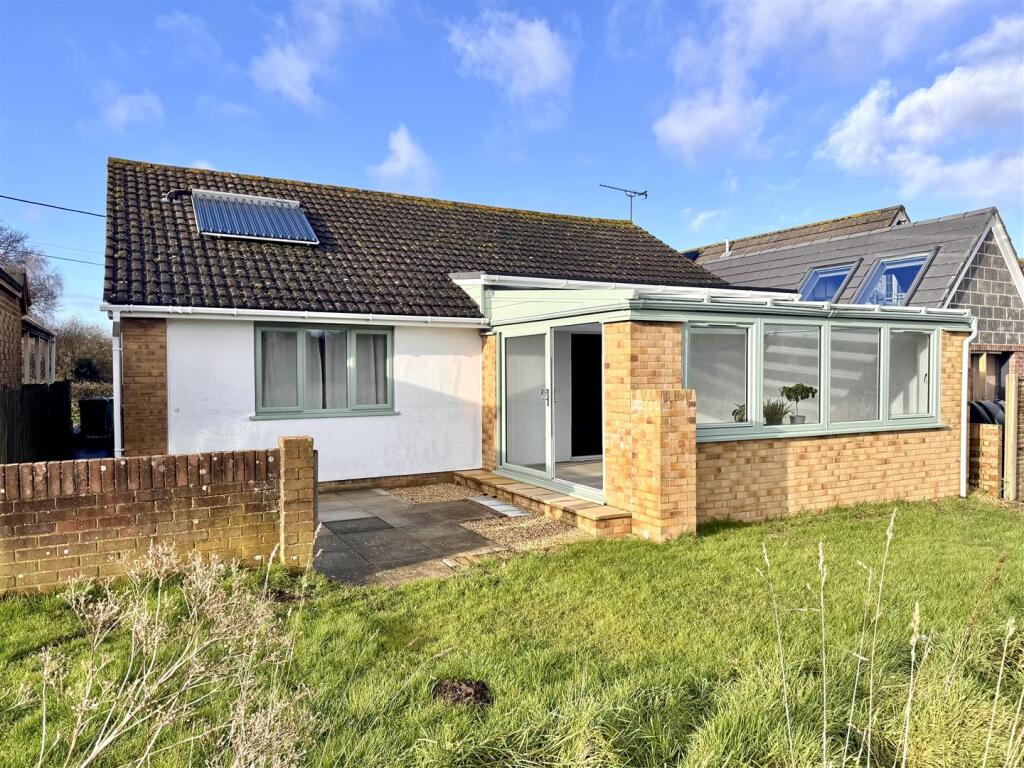 Main image of property: 10 Solent View Calshot,