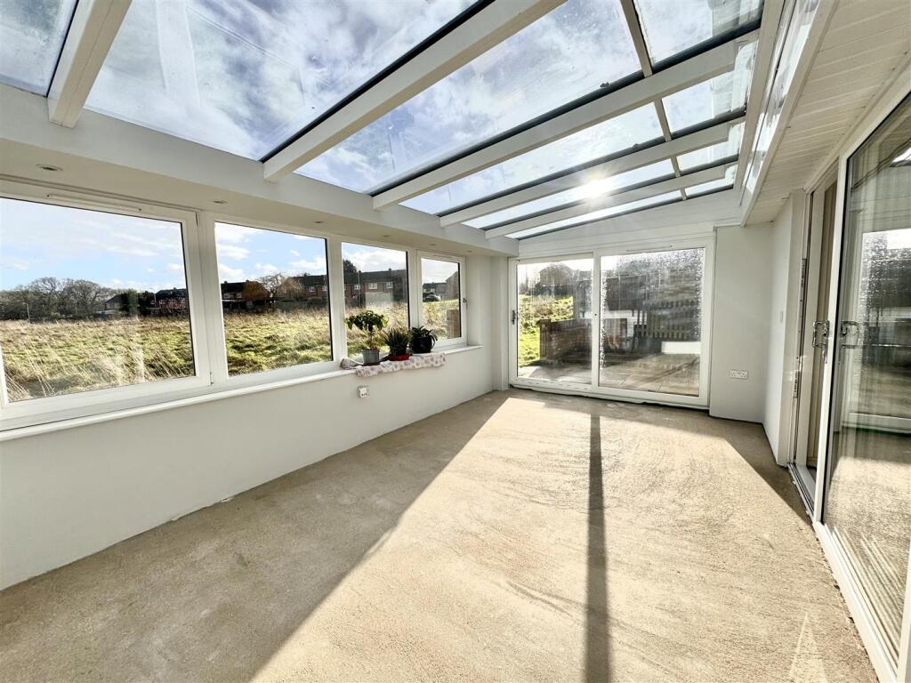 Main image of property: 10 Solent View Calshot,