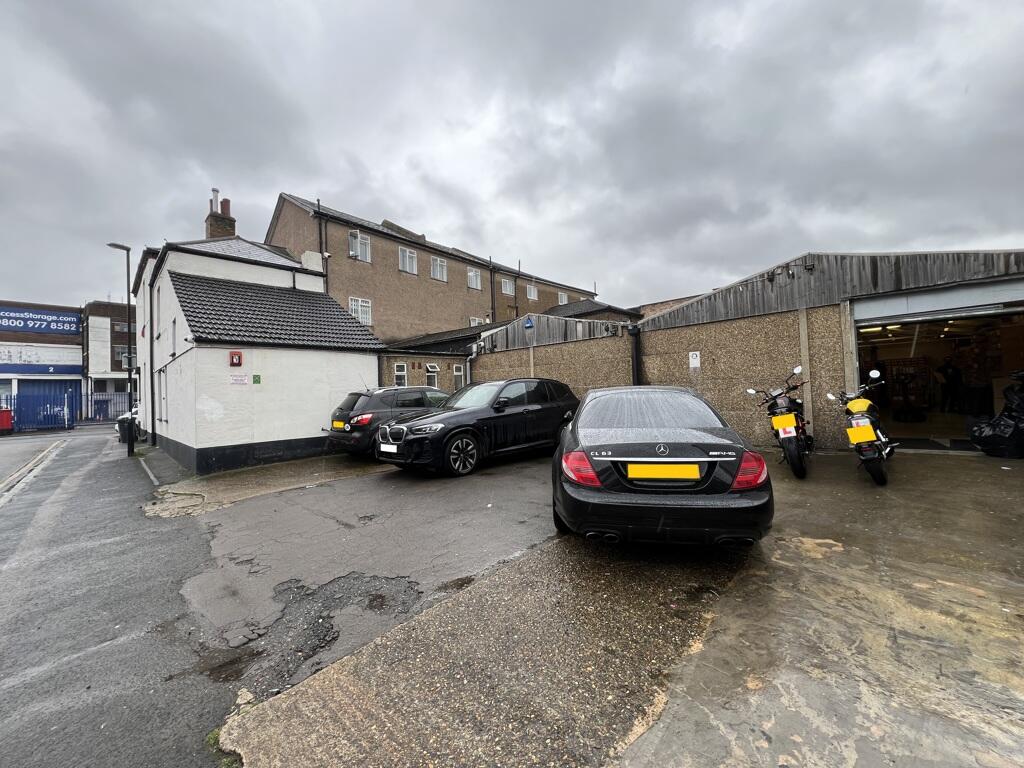 Additional property image - 73-77 Gloucester Road, Croydon, Surrey, CR0 2DL