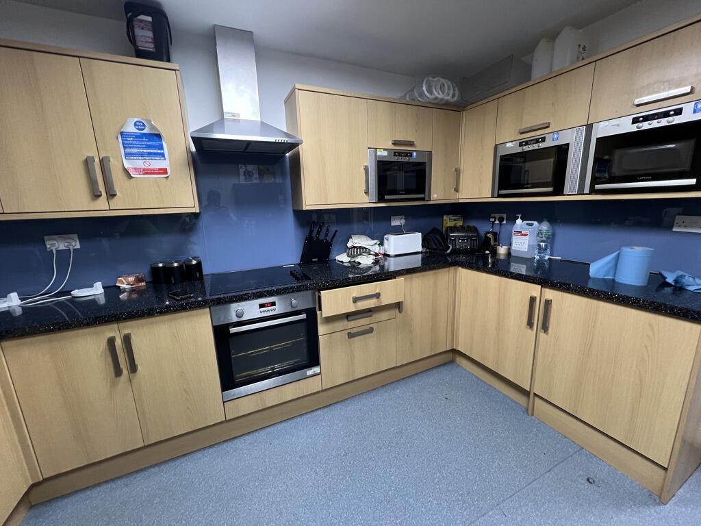 Additional property image - 73-77 Gloucester Road, Croydon, Surrey, CR0 2DL