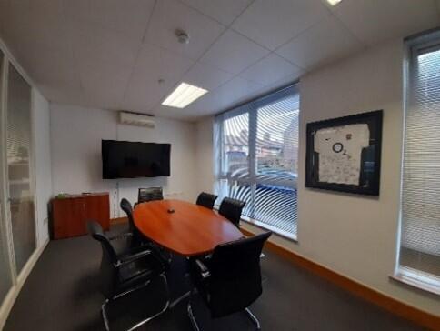 Additional property image - Ground Floor, 31 Brighton Road, South Croydon, Surrey, CR2 6EB