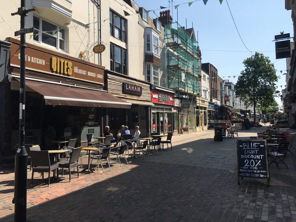 Additional property image - 11 Warwick Street, Worthing, West Sussex, BN11 3DF