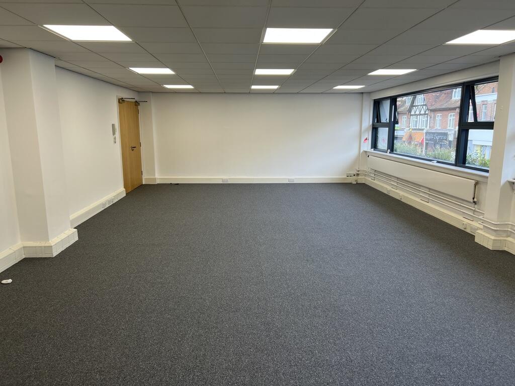 Additional property image - Suites 1b & 1c Quadrant House, 47 Croydon Road, Caterham, Surrey, CR3 6TR