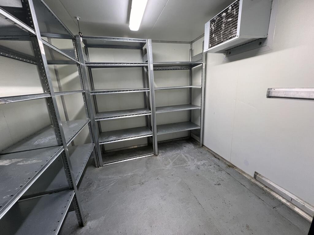 Additional property image - 279 Brighton Road, South Croydon, Surrey, CR2 6EQ