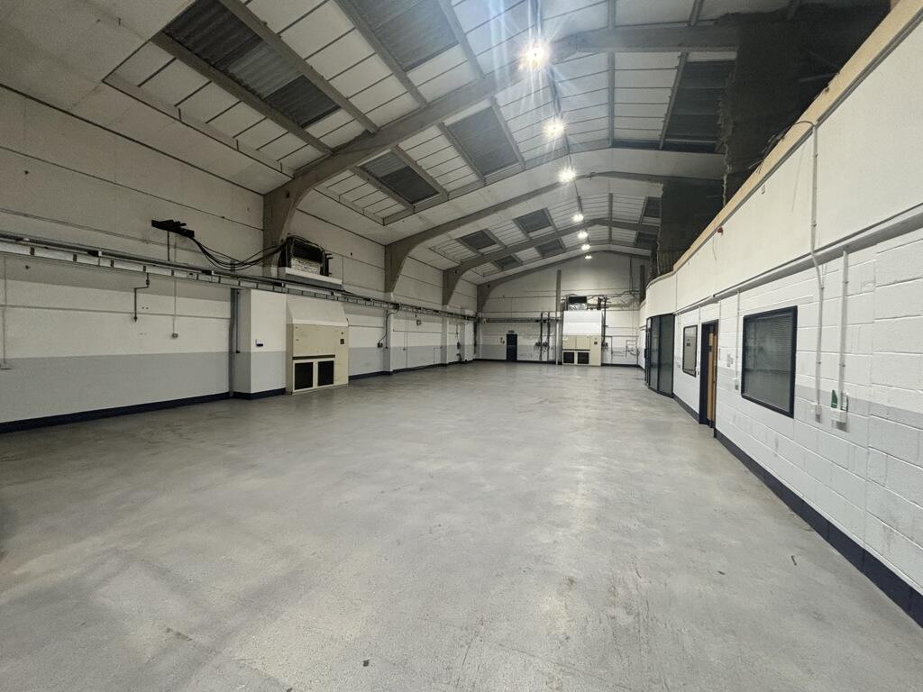 Additional property image - Graphics Centre, 110 Morden Road, Mitcham, CR4 4DA