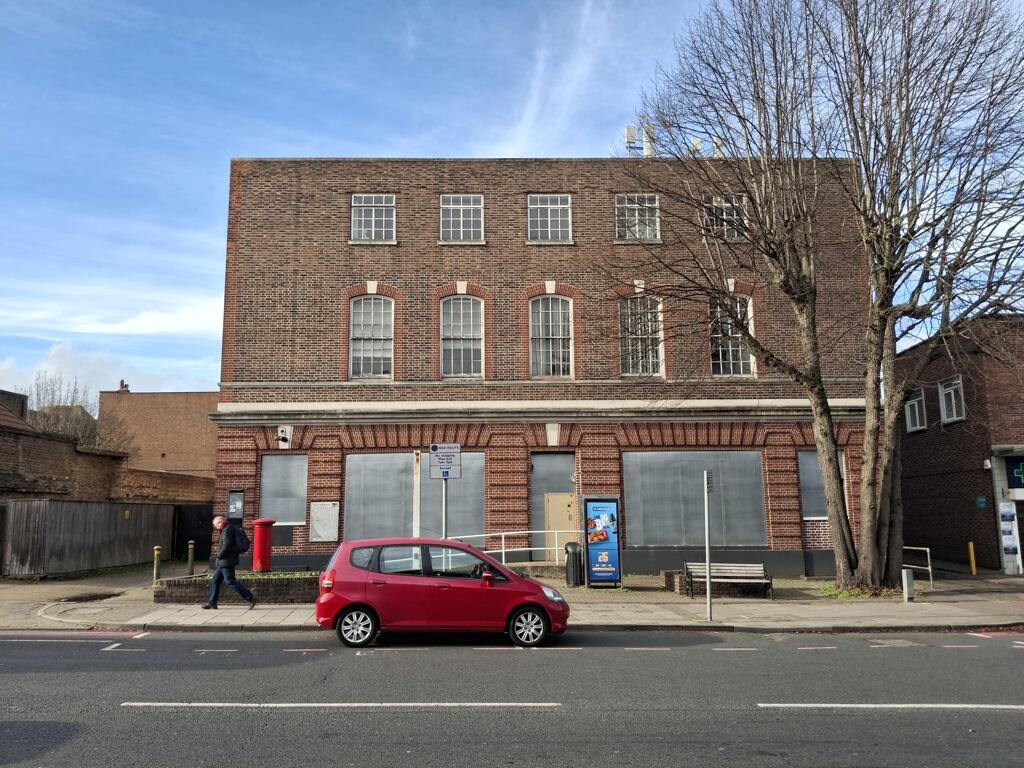 Main image of property: 92 Station Road, West Wickham, Kent, BR4 0PU