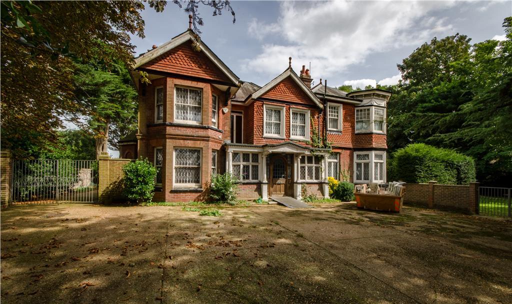 Main image of property: 28A 28B 30 Dyke Road Avenue, Brighton, East Sussex BN1 5LB