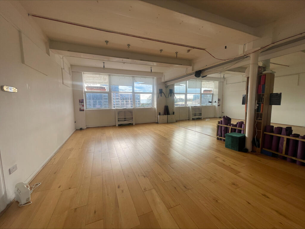 Additional property image - Unit 9 Hove Business Centre, Fonthill Road, Hove, East Sussex, BN3 6HA