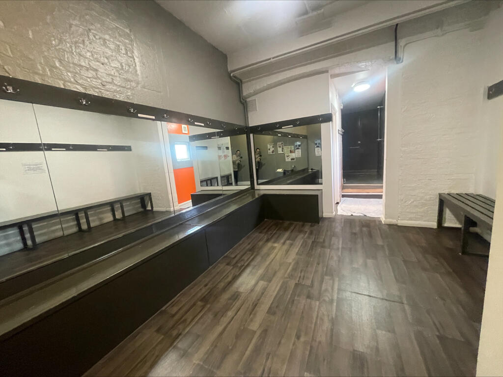 Additional property image - Unit 9 Hove Business Centre, Fonthill Road, Hove, East Sussex, BN3 6HA