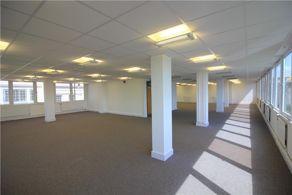 Additional property image - Hanover House, 118 Queens Road, Brighton, East Sussex BN1 3XG