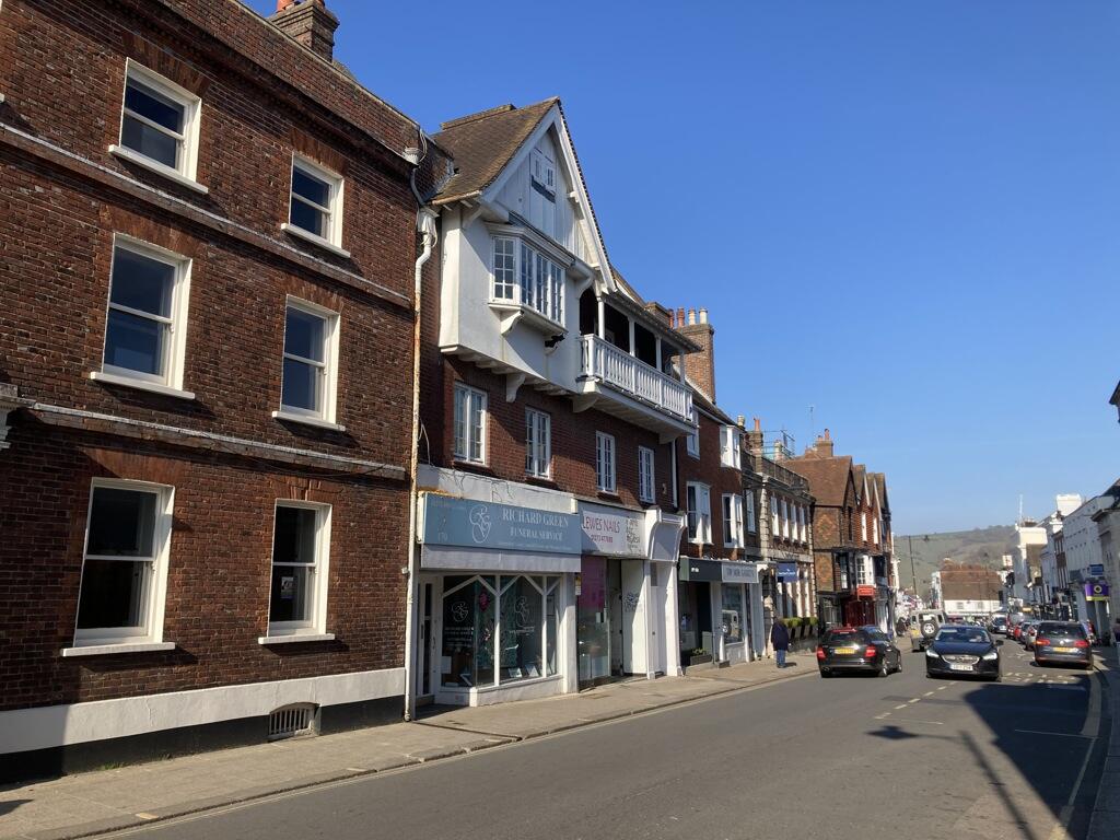 Main image of property: 170, 170a And 170b High Street, Lewes, East Sussex, BN7 1YE