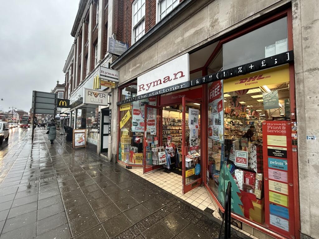 Main image of property: 34 High Street, Epsom, Surrey, KT19 8AH