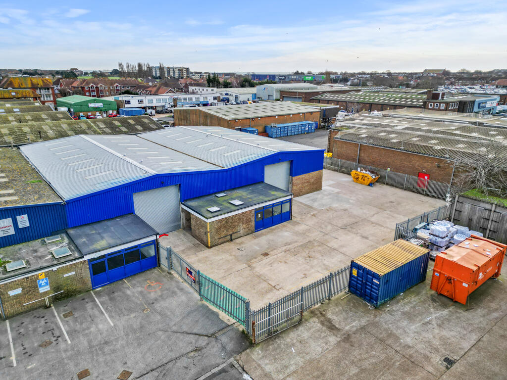 Additional property image - 2a & 2b Birch Close, Eastbourne, Eastbourne BN23 6PE