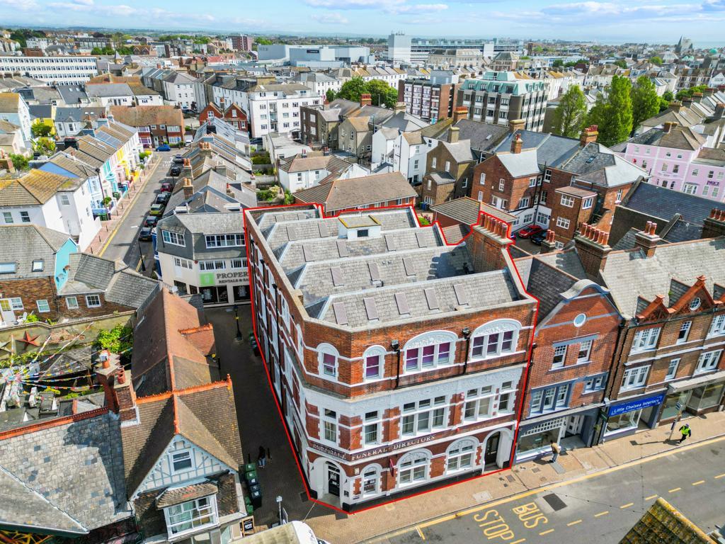 Main image of property: 43 South Street, Eastbourne, East Sussex, BN21 4UT