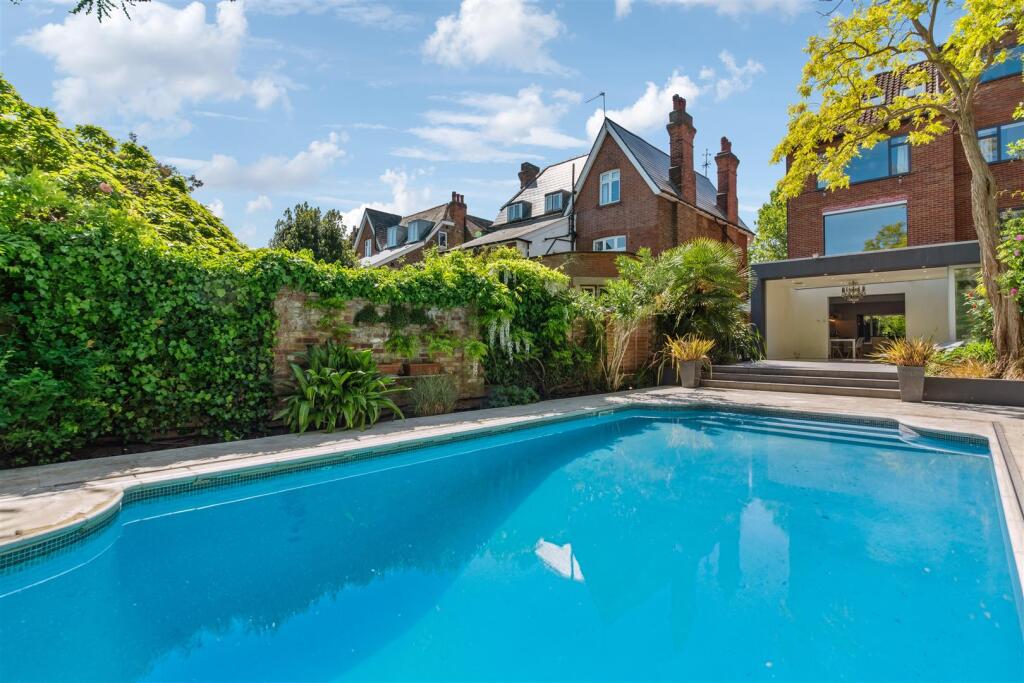 Main image of property: Brondesbury Park, London, NW6