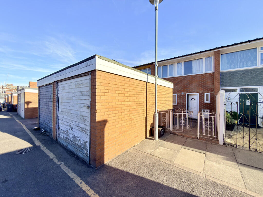 Main image of property: Swindon Close, Ilford IG3