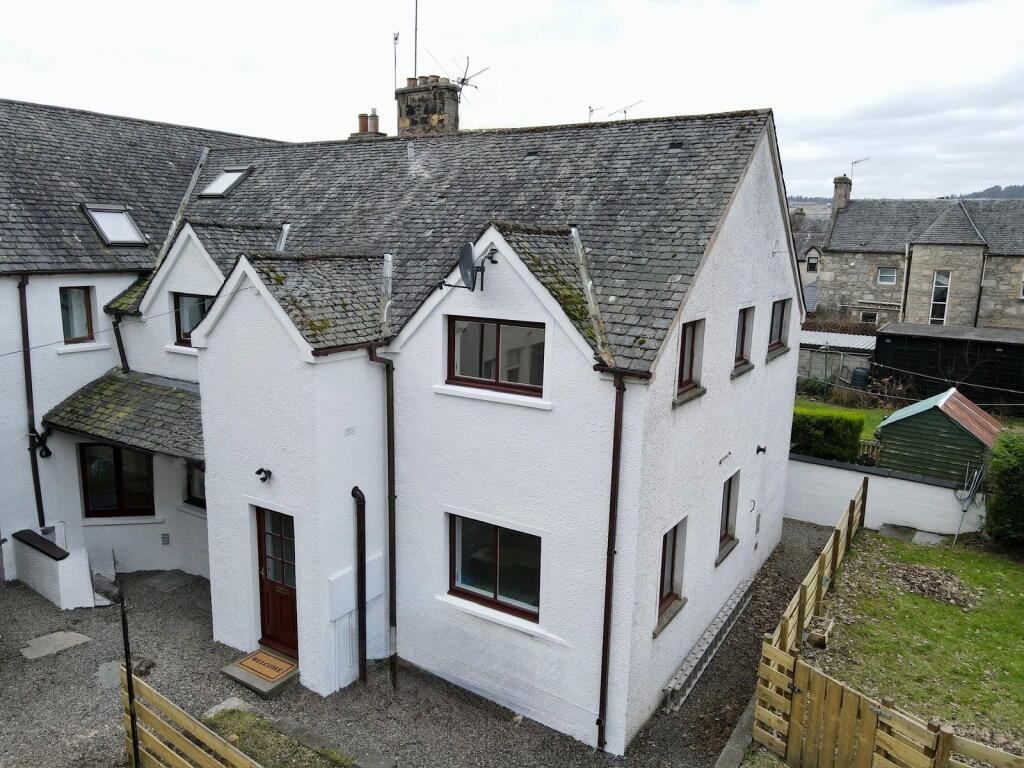 Main image of property: 11 Paton Street, Inverness, IV2 4SN