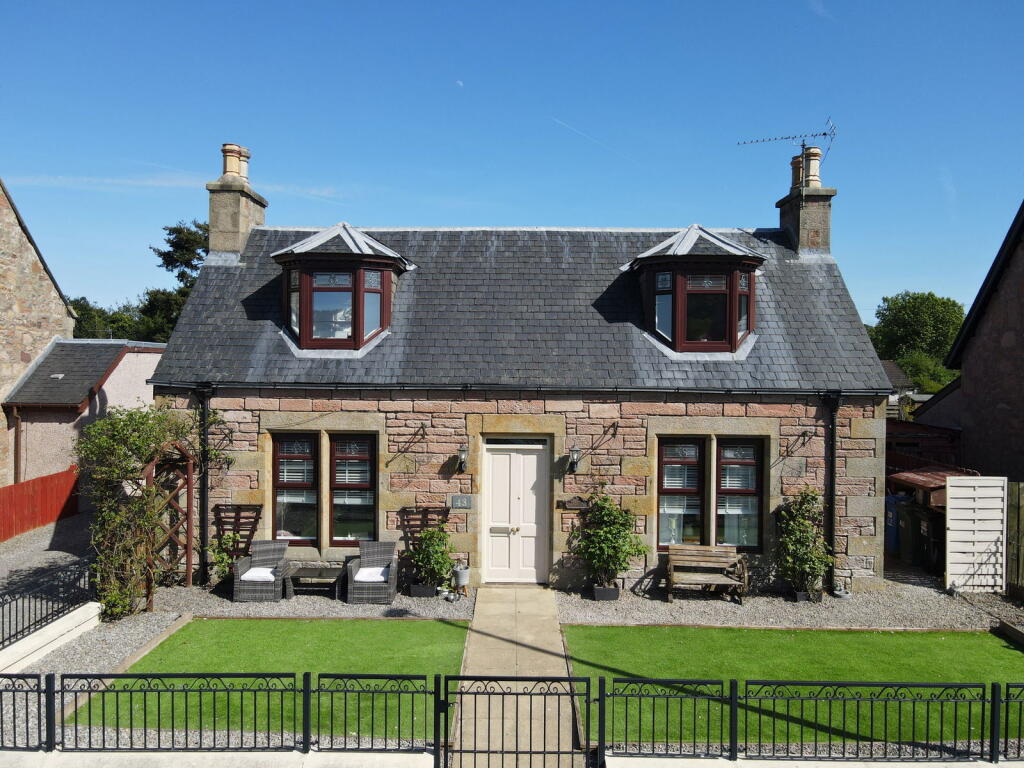 Main image of property: Logan Cottage, Ballifeary Road, Inverness, IV3 5PG