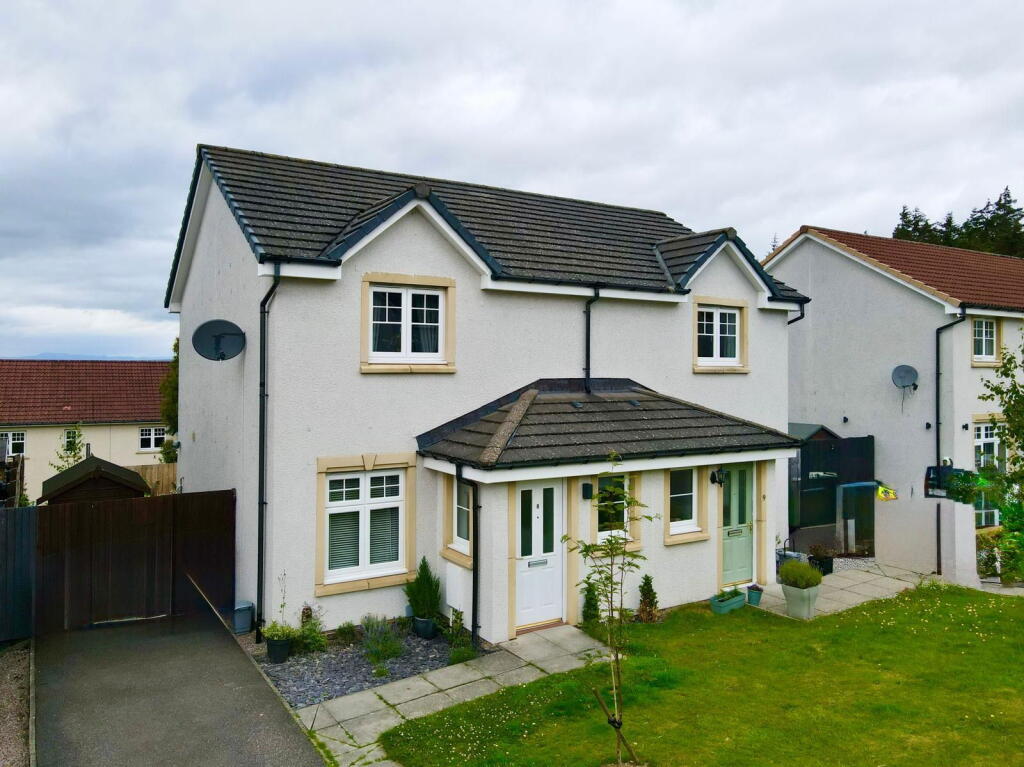 Main image of property: 8 Westfield Brae, Inverness, IV2 5TL