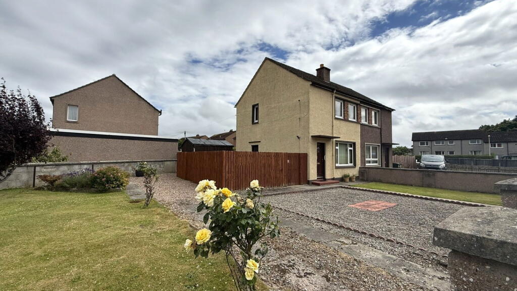 Main image of property: 33 Drynie Avenue, Inverness, IV2 4H