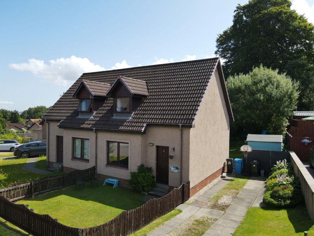 Main image of property: 37 Birch Drive, Maryburgh, Dingwall, IV7 8ES