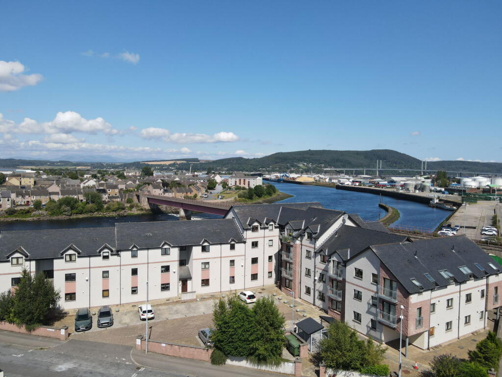 Main image of property: Flat 27, Riverview, Portland Place, Inverness, IV1 1NE