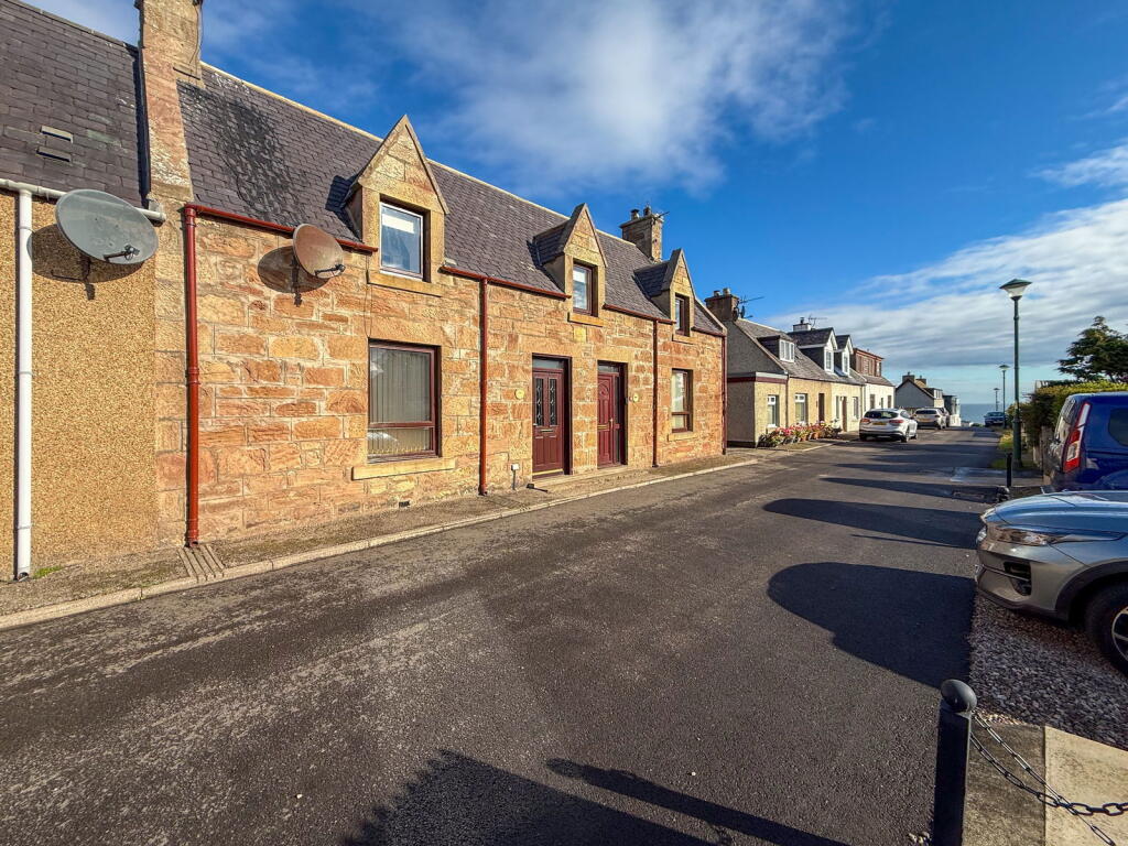 Main image of property: 13 Gate Street, Embo, Dornoch, Sutherland IV25 3PS